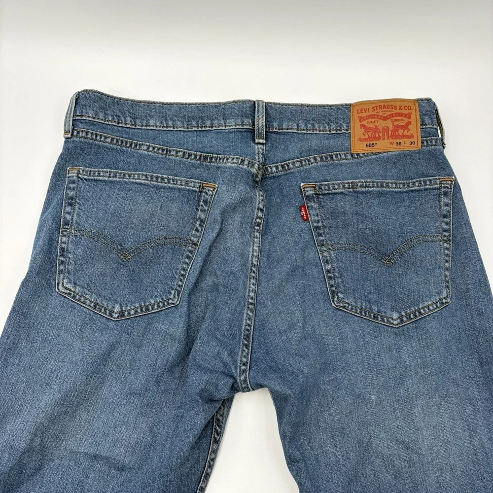 Levi's 505 Mens Jeans 36x30 Regular Fit Straight Leg Blue Denim Denim Pants